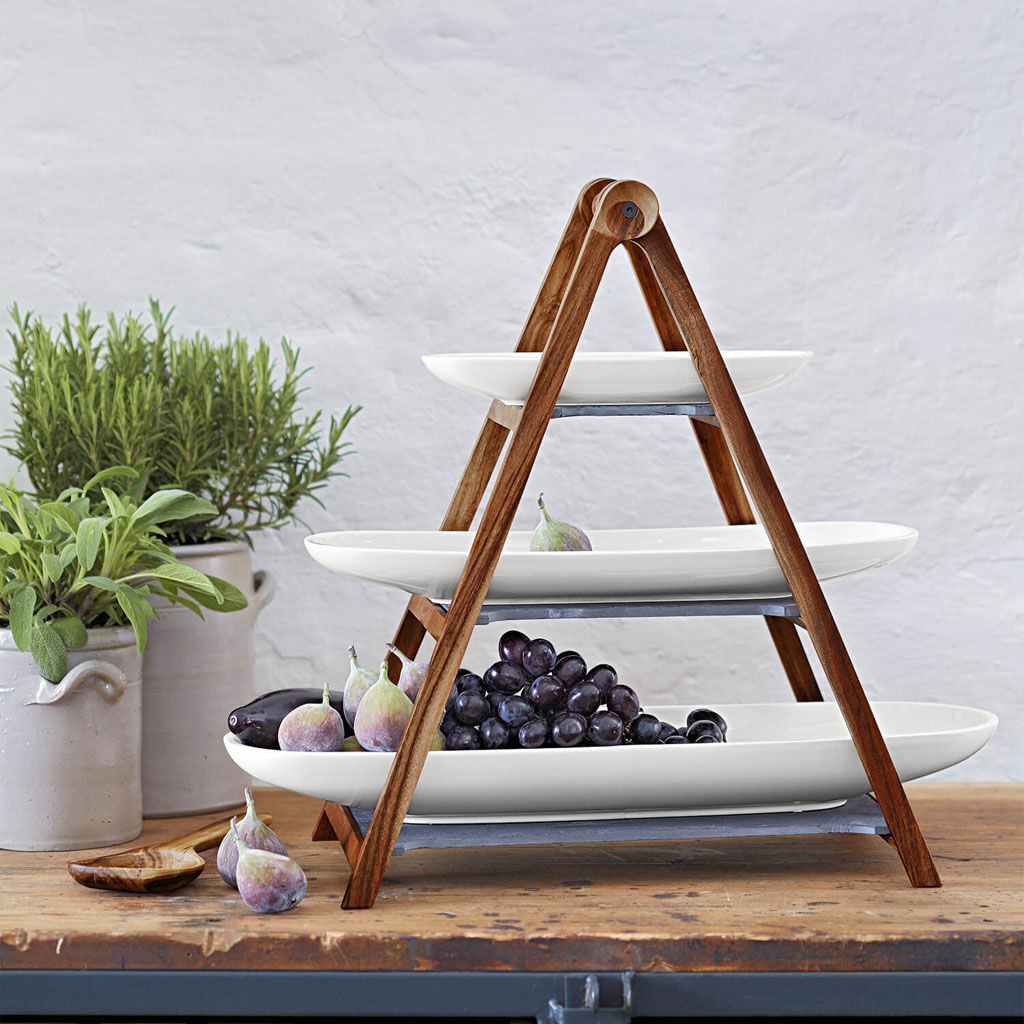 Etagere VILLEROY & BOCH "Artesano Original Eye Catcherset", weiss (weiß), Massivholz, Porzellan, Servierplatten, Etagere, Geeignet für Obst, Baguette oder Antipasti weiß Einheitsgröße