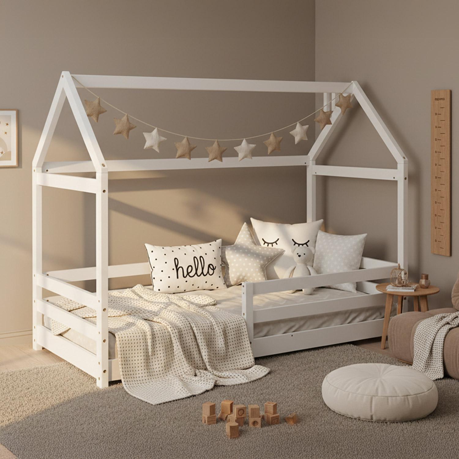Homestyle4u Kinderbett 80x160 mit Matratze mit Standard 100 mit Lattenrost mit Rausfallschutz Hausbett Weiß mit Bodenbett Montessori