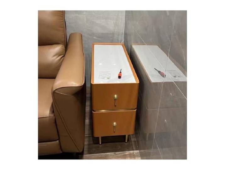 Ecklager Sofa-Sideboard, ultraschmaler kleiner Beistelltisch aus Holz Wohnzimmer-Sandwich-Sideboards aus Leder(C)