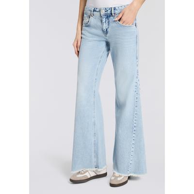 5-Pocket-Jeans HERRLICHER "Edna Kama Denim", Damen, Gr. 32, Länge 30, racy, Denim/Jeans, Obermaterial: 99% Baumwolle, 1% Elasthan, ausgestellt lang, Jeans 5-Pocket-Jeans, Flared Fit, extra Weite