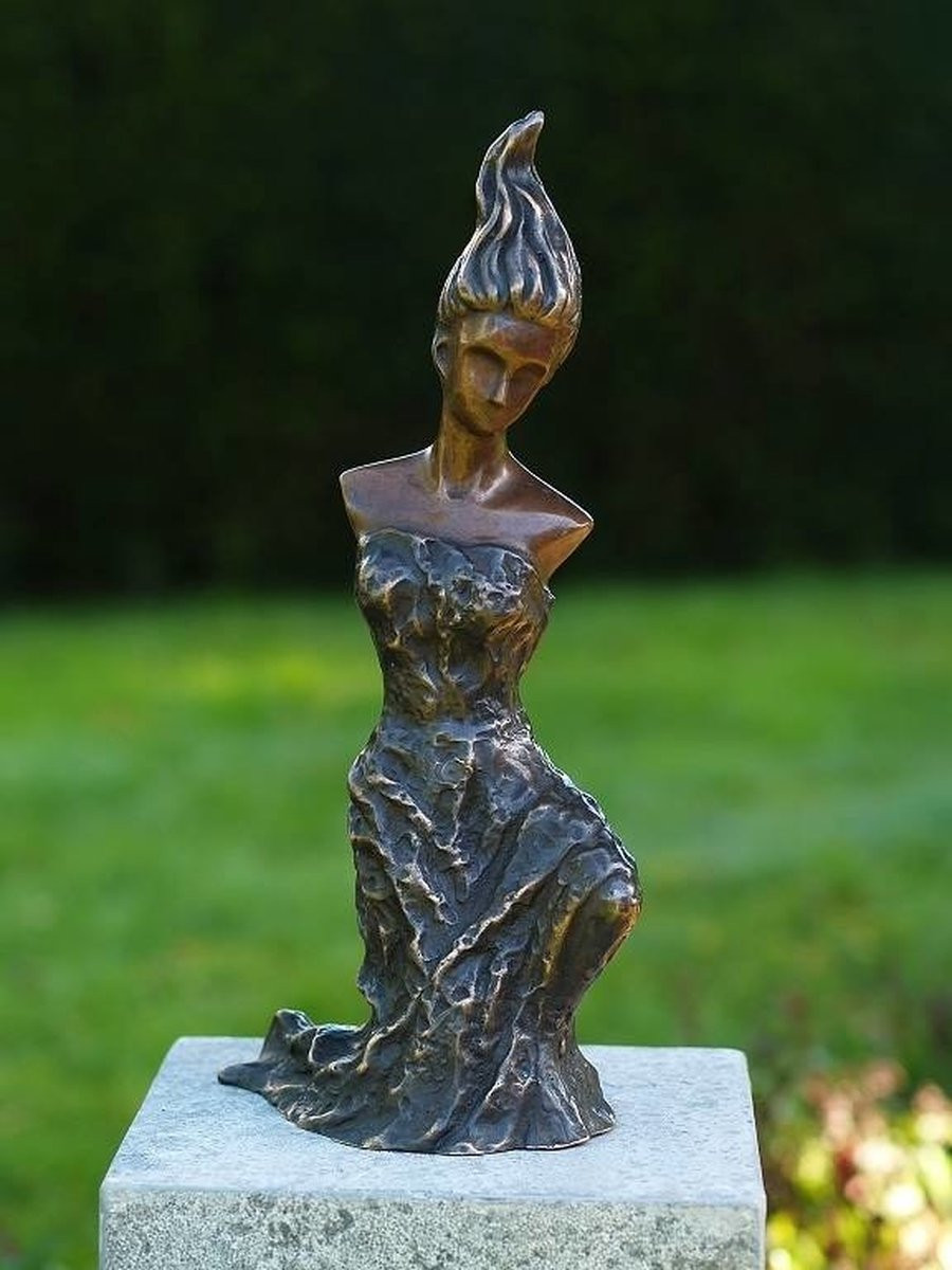 Modern Beeld van een Vrouw in Brons van Rawa Geschenken
