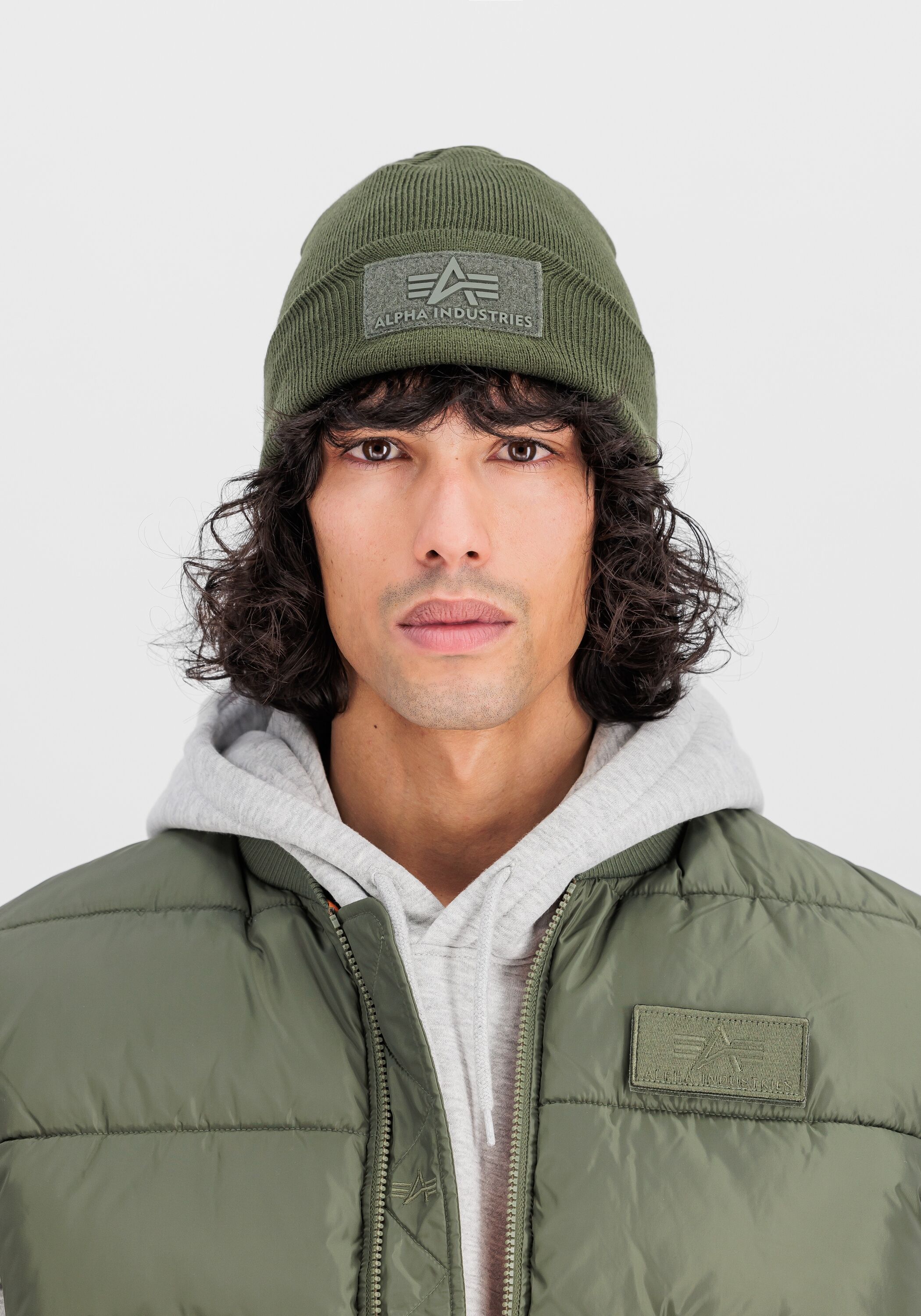 Skimütze ALPHA INDUSTRIES "VLC Beanie", Gr. onesize, grün (dunkelgrün), Obermaterial: 100% Polyacryl, Mützen Skimütze dunkelgrün onesize