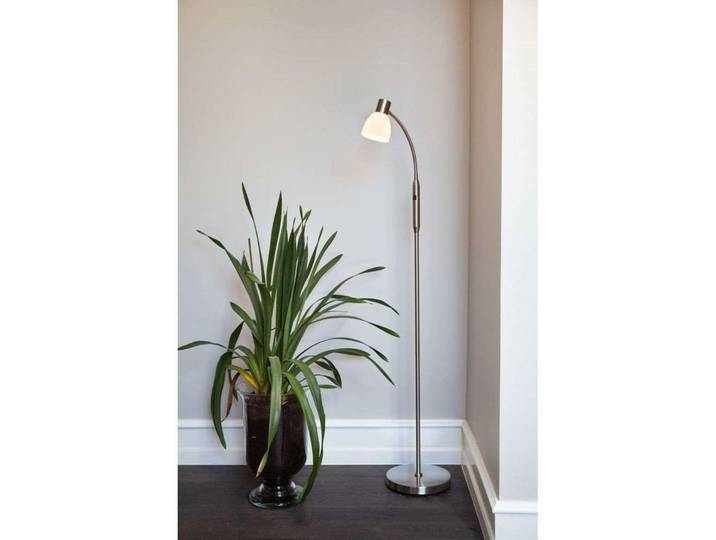 Hudson Stehleuchte - Halo Design - Wohnzimmer - Metall