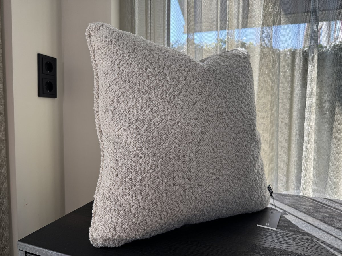 Eichholtz Cushion Boucle S cream