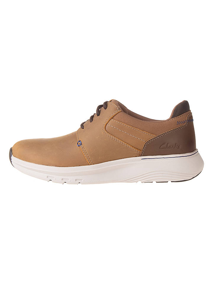 Clarks Leder-Sneakers "Motion Trek" in Hellbraun - 43