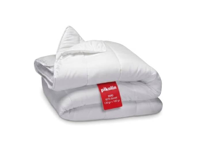 PIKOLIN Couette Duvet et Plumes 280x240 cm 4 Saisons Duo 120+160 g deux couettes à boutonner\, 50 % duvet et 50 % petites plumes\, enveloppe 100 % coton anti-duvet