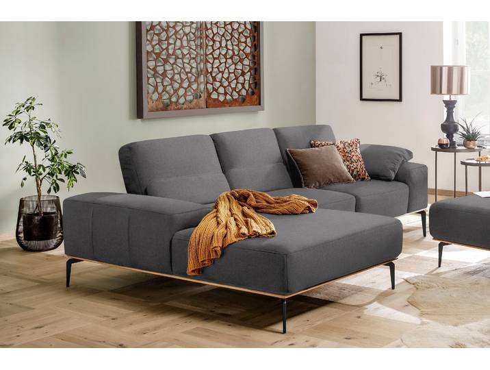 Ecksofa W.SCHILLIG run, Designsofa mit tollem Sitzkomfort, bequem, L-Form , grau (grau w82), B:279cm H:88cm T:178cm, Longlife Xtra-Leder Z73: Naturwalkleder der Luxusklasse aus den erlesensten Rohhäuten. Hautstärke 1, 1 – 1, 3 mm;ROHLEDER Jacquard-Flachgewebe Q2 W60 (63% Polyester, 37% Polyacryl);ROHLEDER Chenille-Flachgewebe Q2 W77 (68% Polyacryl, 32% Polyester);Stoff S37 (100% Polyester), Sofas, Ecksofa, mit Holzsockel, Füße in Schwarz pulverbeschichtet, Breite 279 cm