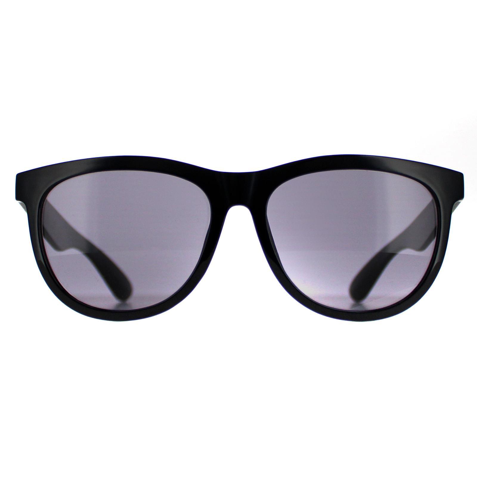 Calvin Klein CK19567S 001 zwarte rook zonnebril