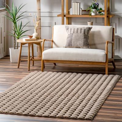 Nuloom Jeni Solid Plush Machine Washable Area Rug