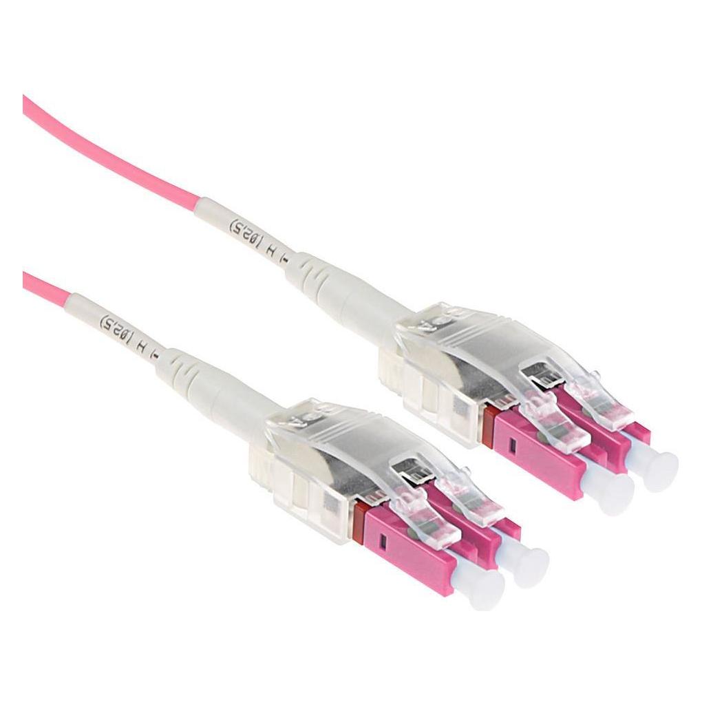 ACT 1 meter Multimode 50/125 OM4 Polarity Twist fiber cable with LC connectors (1 m) (RL8401)