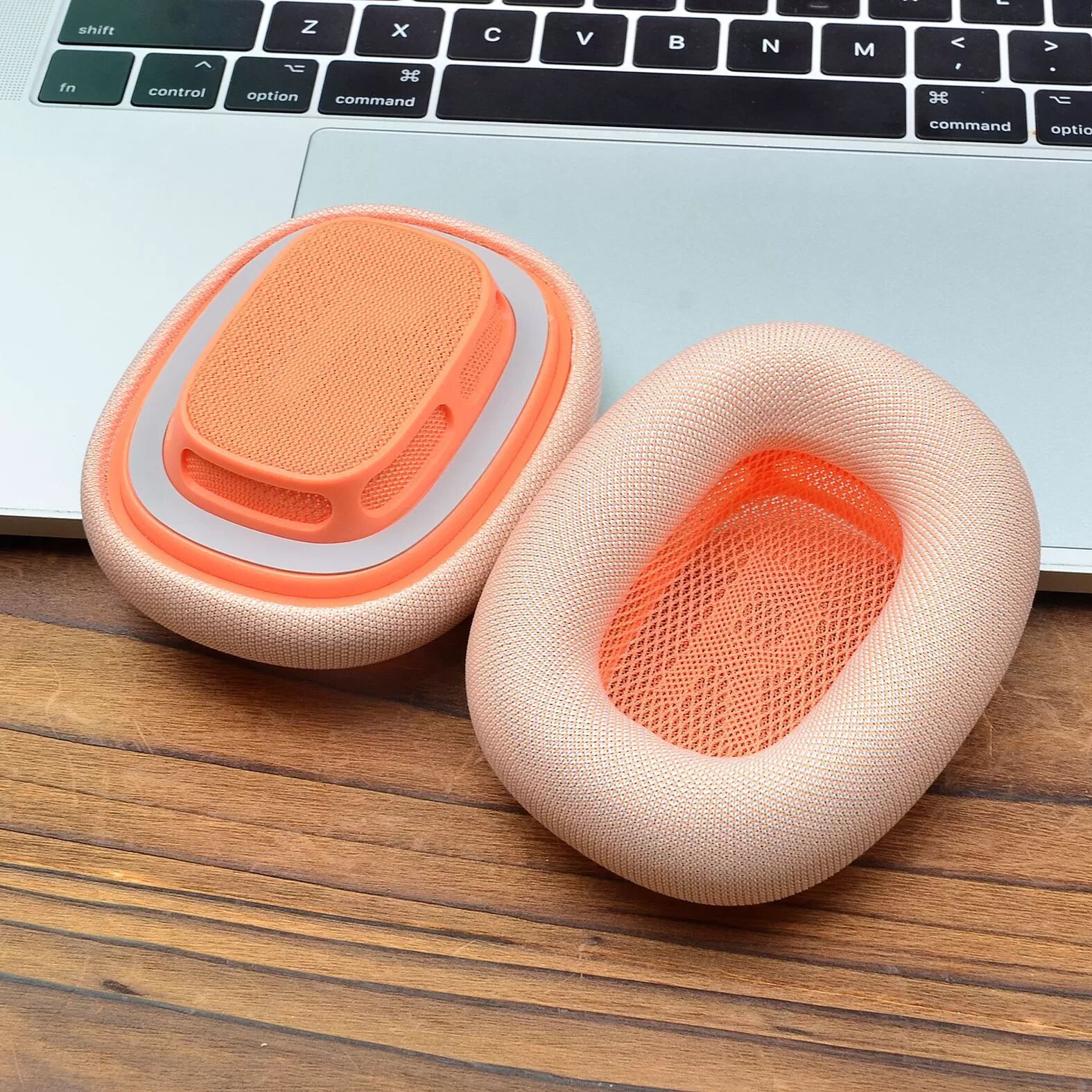 INF Ohrpolster für Apple AirPods Max, 2er-Pack Orange