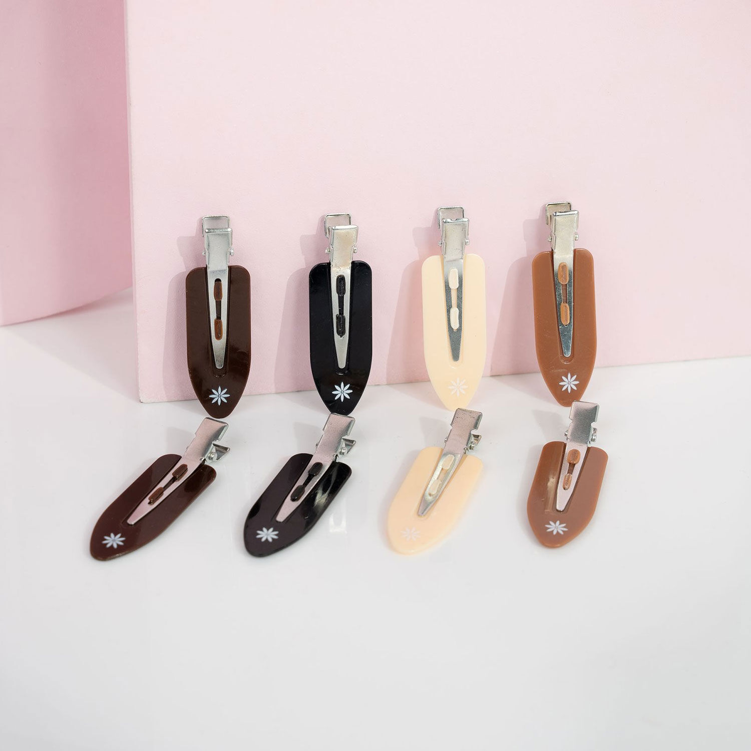 BRUSHWORKS Nude No Crease Clips 8pcs
