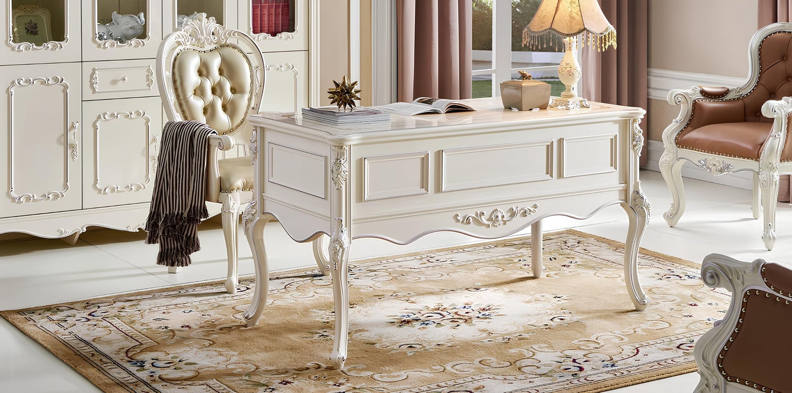 Chesterfield Design Eetkamerstoel met Armleuningen van Echt Hout