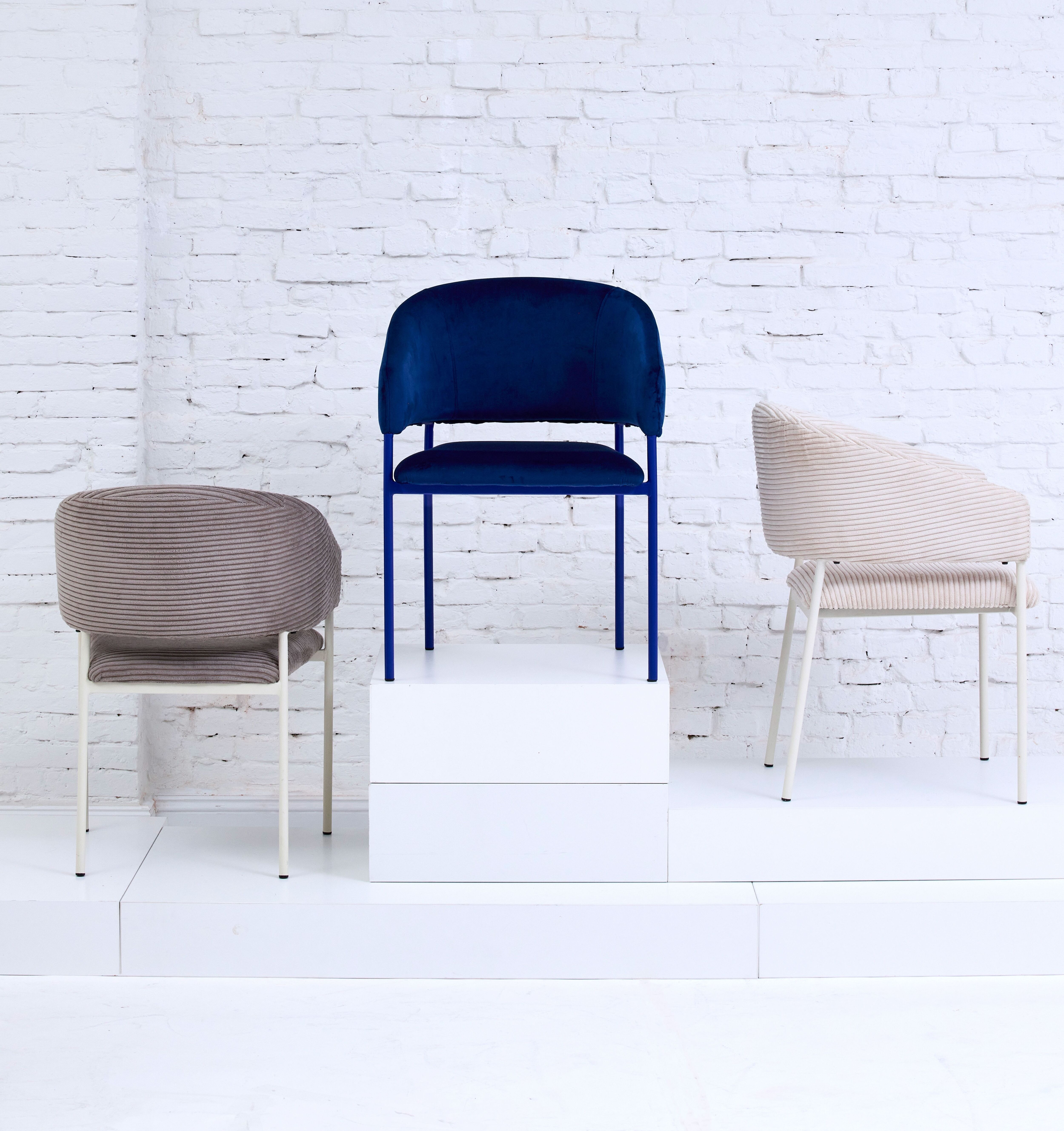 Armlehnstuhl TOM TAILOR HOME "EMBRACE ARMCHAIR", weiss (light wood, off, weiß, off, weiß, fhy 38 light wood), B:51cm H:81,5cm T:57,5cm, Metall, Stoff, Stühle, Armlehnstuhl, Esszimmerstuhl, mit Armlehnen, 4-Fussgestell, Rückenausschnitt light wood, off, we