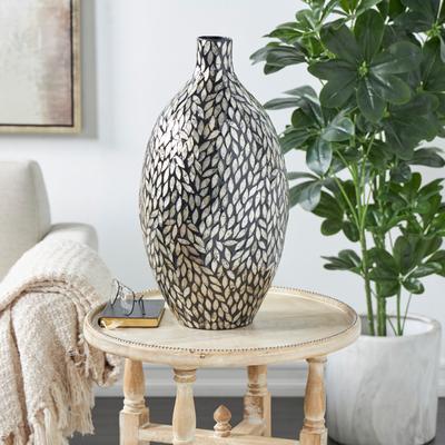 ARCILLA ELEMENTAL Black Mother of Pearl Shell Handmade Mosaic Floral Inspired Decorative Vase