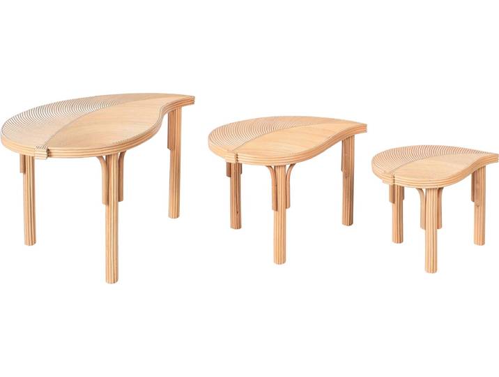 BELIANI Couchtisch 3er Set Naturfarben Rattan Blattform Modernes Design Indoor Outdoor Gartentische