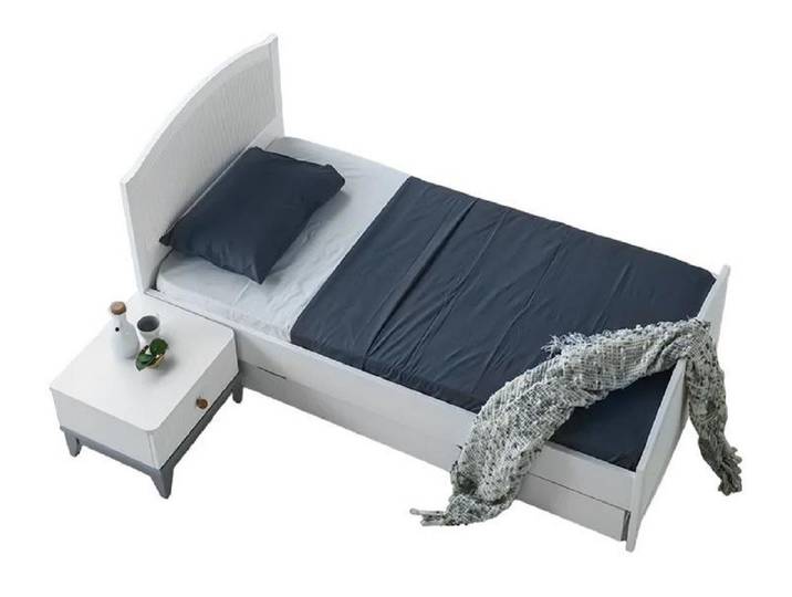 JVmoebel Jugendzimmer-Set Bett und Nachttisch für Kinderzimmer in freundlichem Design, (2-tlg., Bett + Nachttisch), Made in Europa