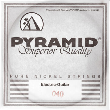 Pyramid 040