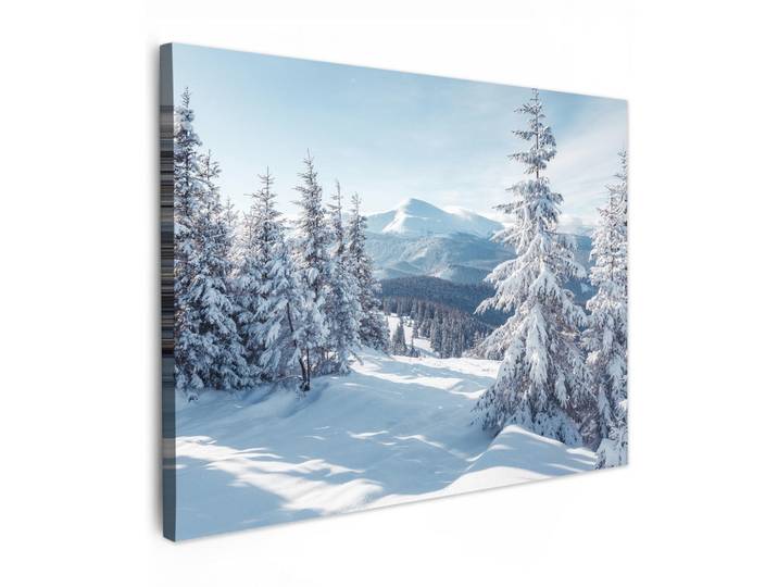 MuchoWow Leinwandbild - Winterlandschaft - Natur - Berge - Bäume - Schnee - 80x60 - Malerei, Hellblau, Textil, Kiefer, Abstrakt, Rechteckig, 80x60 cm, gerahmt, Bilder & Rahmen, Bilder, Wandbilder