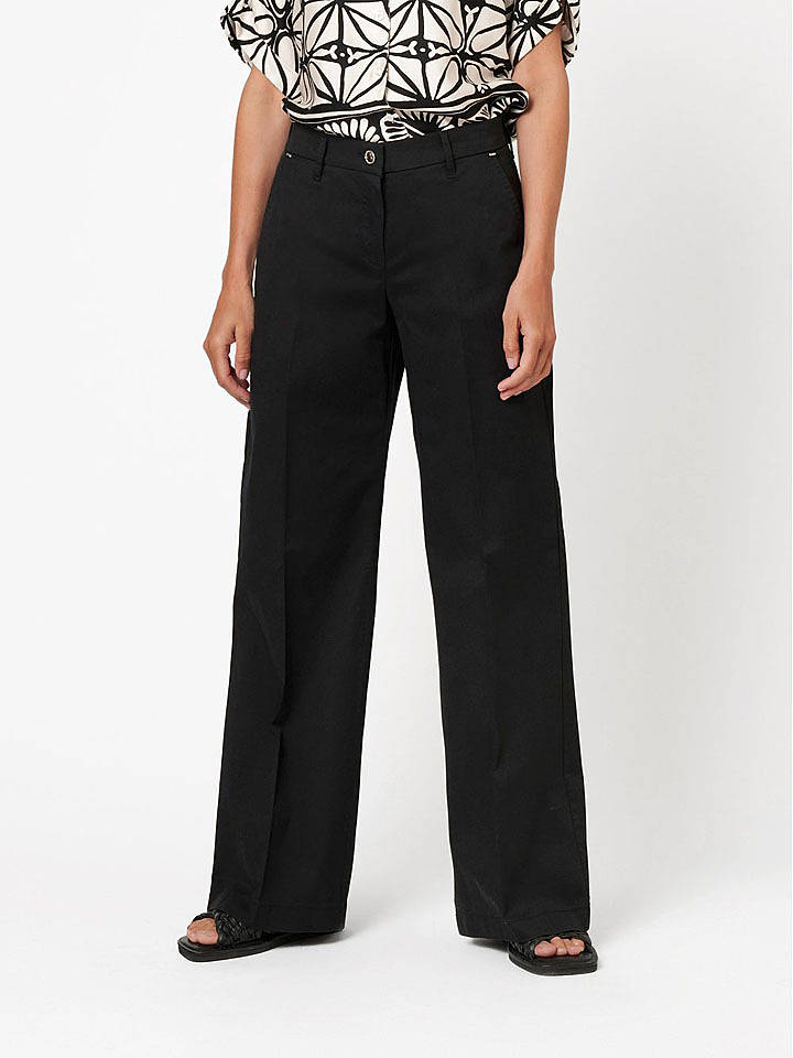 Toni Hose in Schwarz - W19