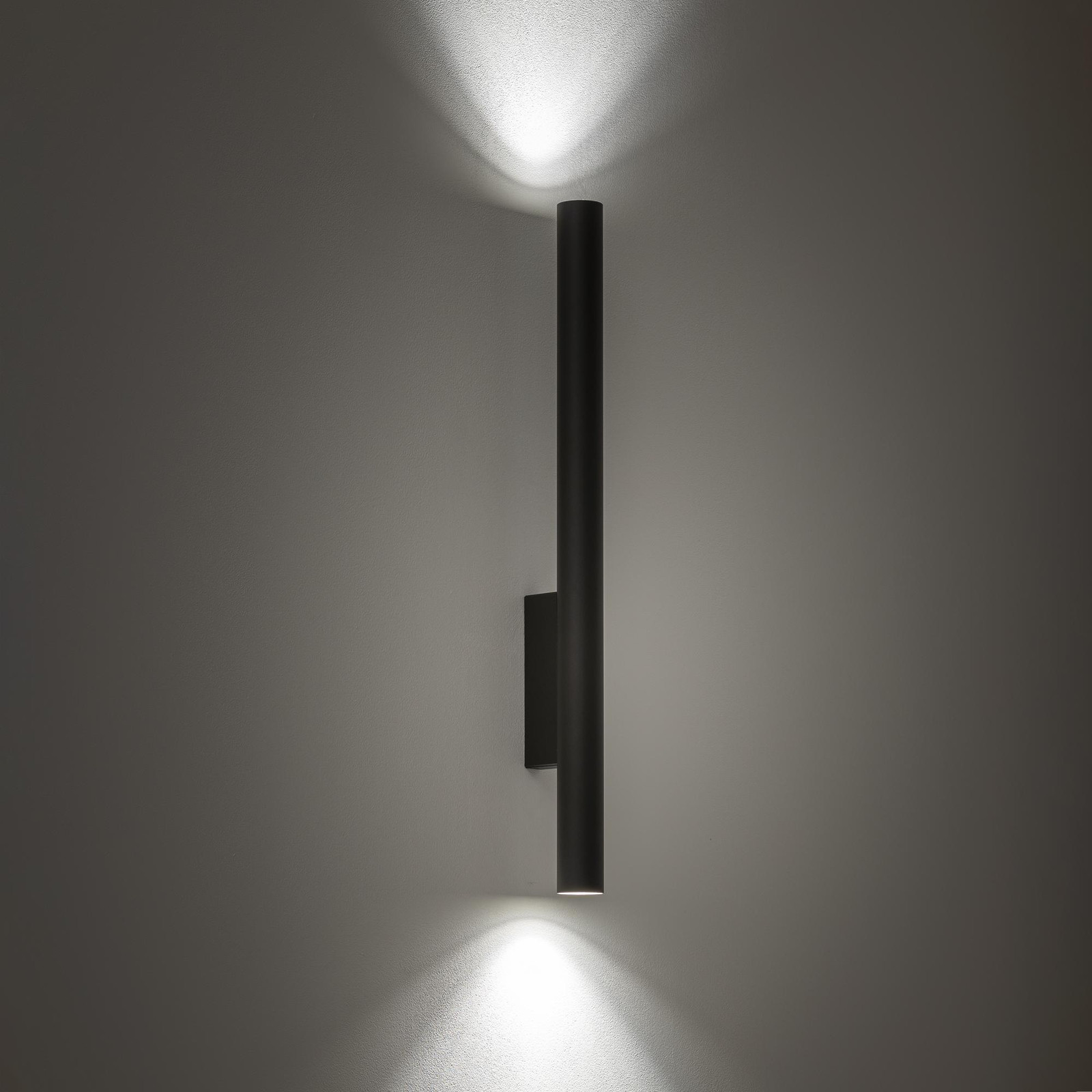 Lyora Fourty XL up & down wandspot antraciet metal dimbaar
