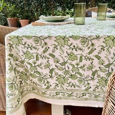 Decor Mantra Rectangular Tablecloth - Green Chintz