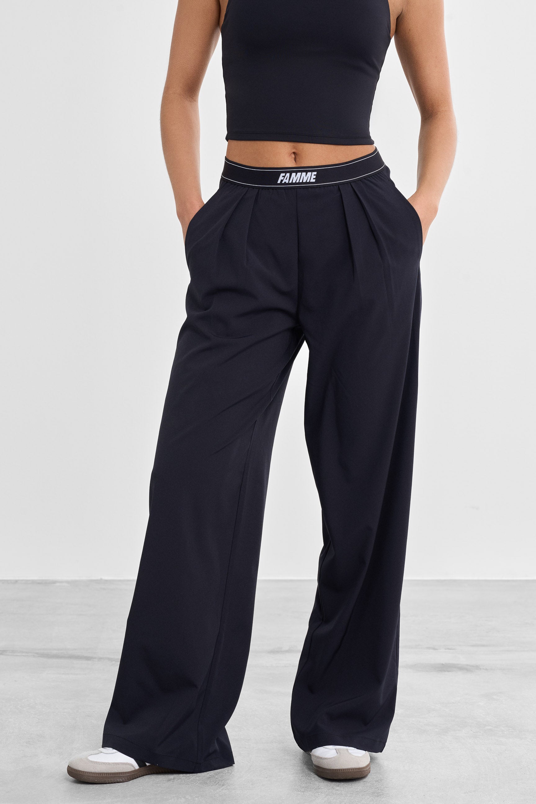 FAMME - Suit Up Pants - Black / XL