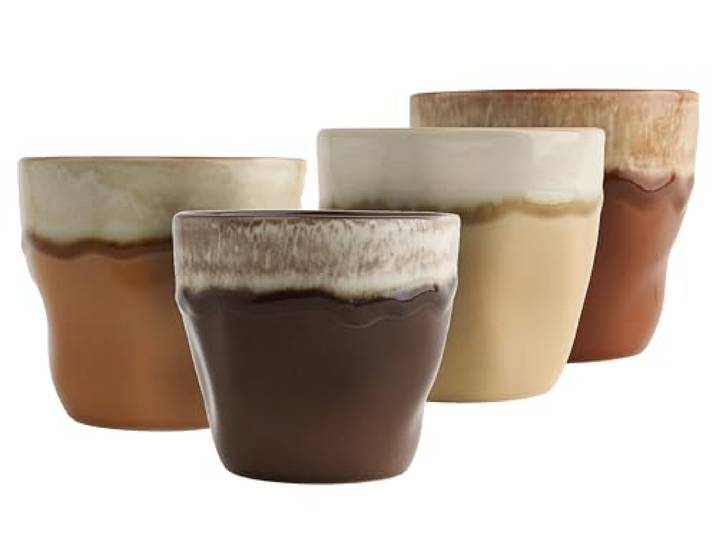 Creatable, 24739, Serie Squeezy Mocha Mousse, 4-teiliges Geschirrset für 4 Personen, Teebecher aus Steinzeug, spülmaschinen- und mikrowellengeeignet, Qualitätsproduktion