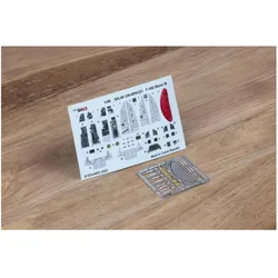 Eduard F-16D Block 30 SPACE 1/48 KINETIC