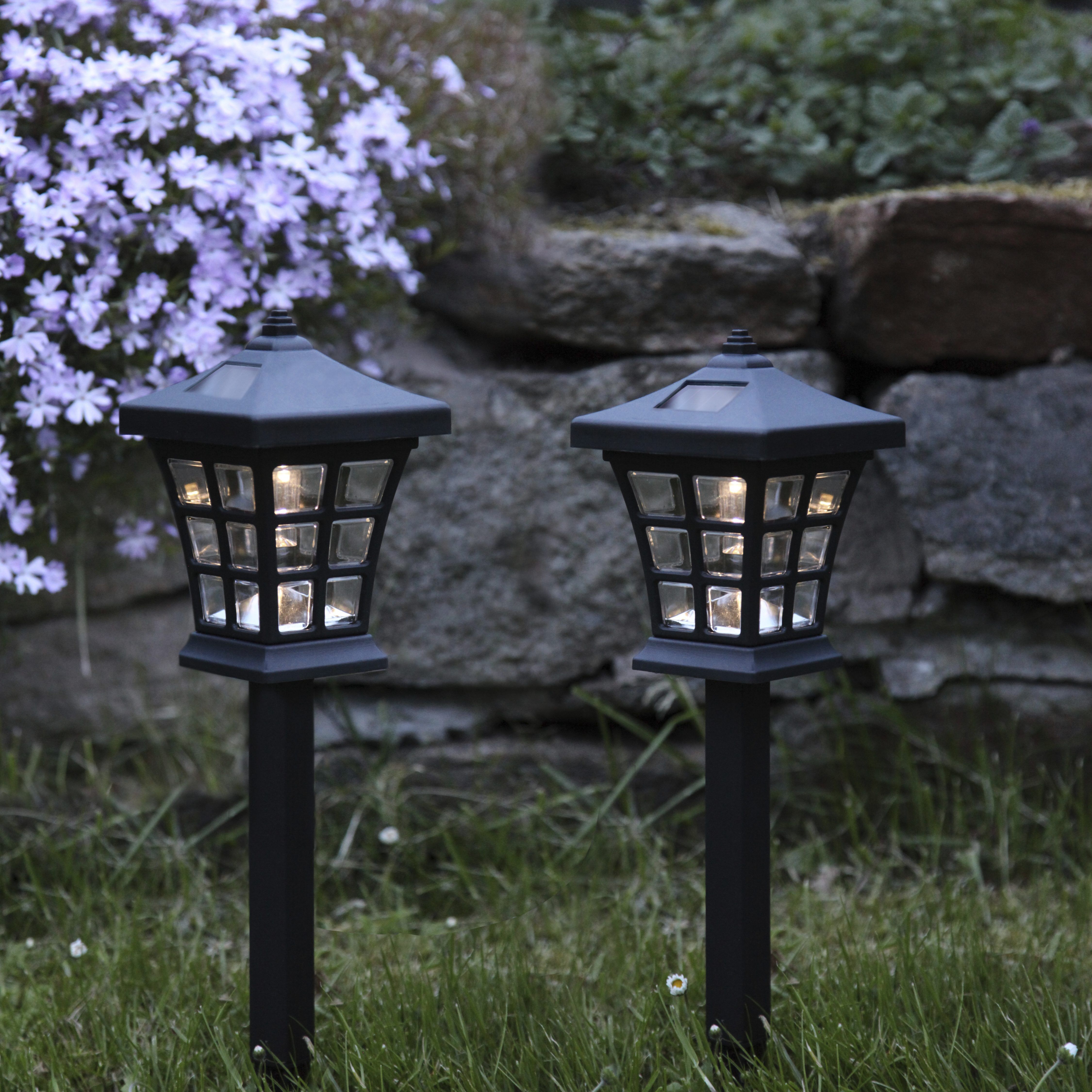 LED Solarleuchte "Solar-Wegleuchte Nippon", schwarz, B:11cm H:33cm L:11cm T:11cm Ø:11cm, PARFORCE TRADITIONAL HUNTING, Leuchten, LED Solarleuchte, Dämmerungssensor, 2er-Set