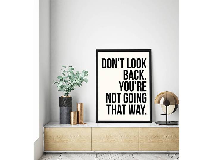 Tableau déco Dont look Back.. Cadre : hêtre massif verni Revêtement : plexiglas Noir 73 x 93cm
