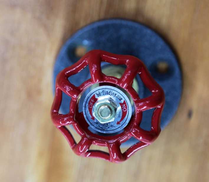 Herligt Hjemme Greb / Knop / Tøjkrog, Metal “venttiili” – Industrial-Serien