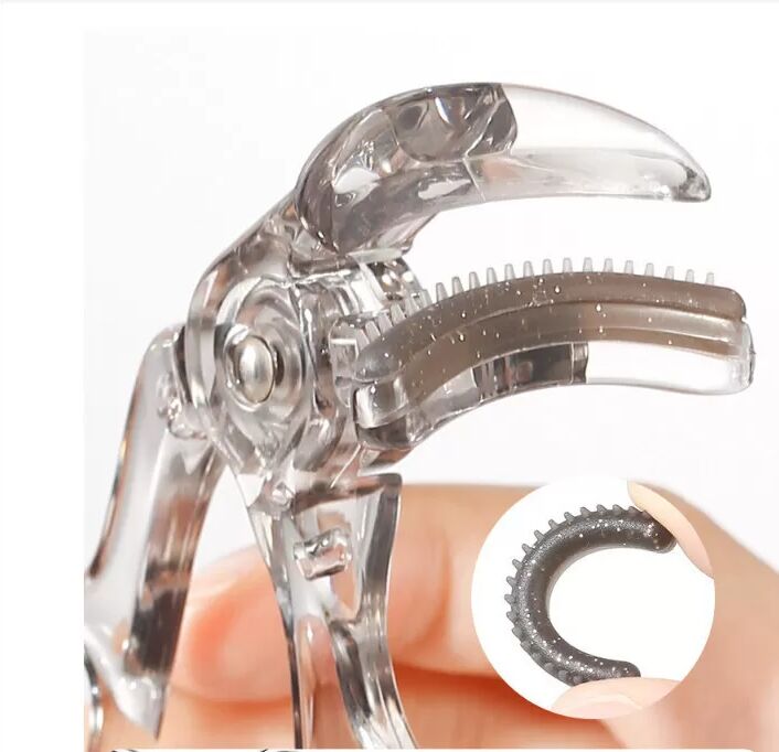 INF Präzise Wimpernzange für alle Augenformen model 1
