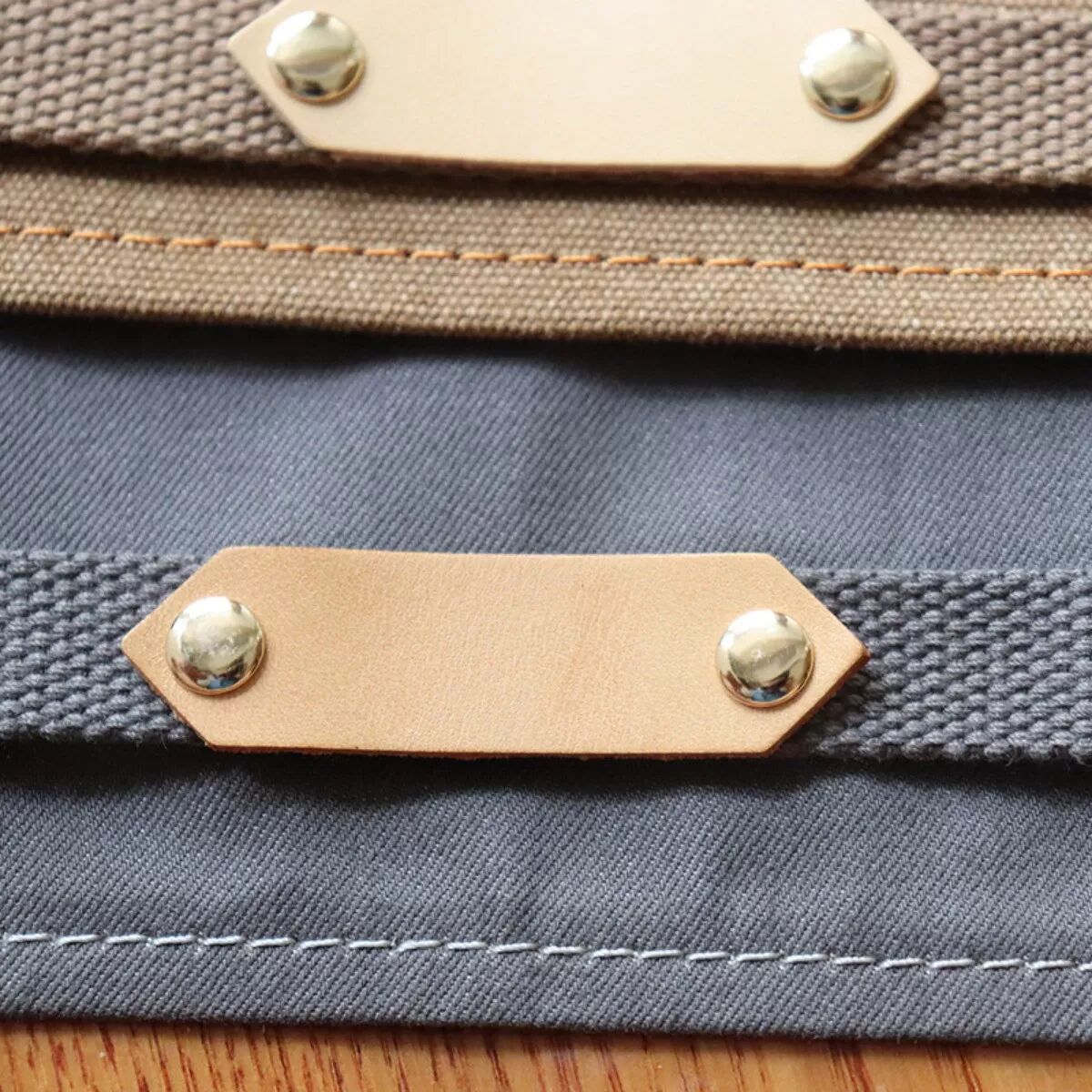 INF Tablier demi-taille en denim - Ceinture de taille amovible, poche à pression, idéal pour café et travail Gris