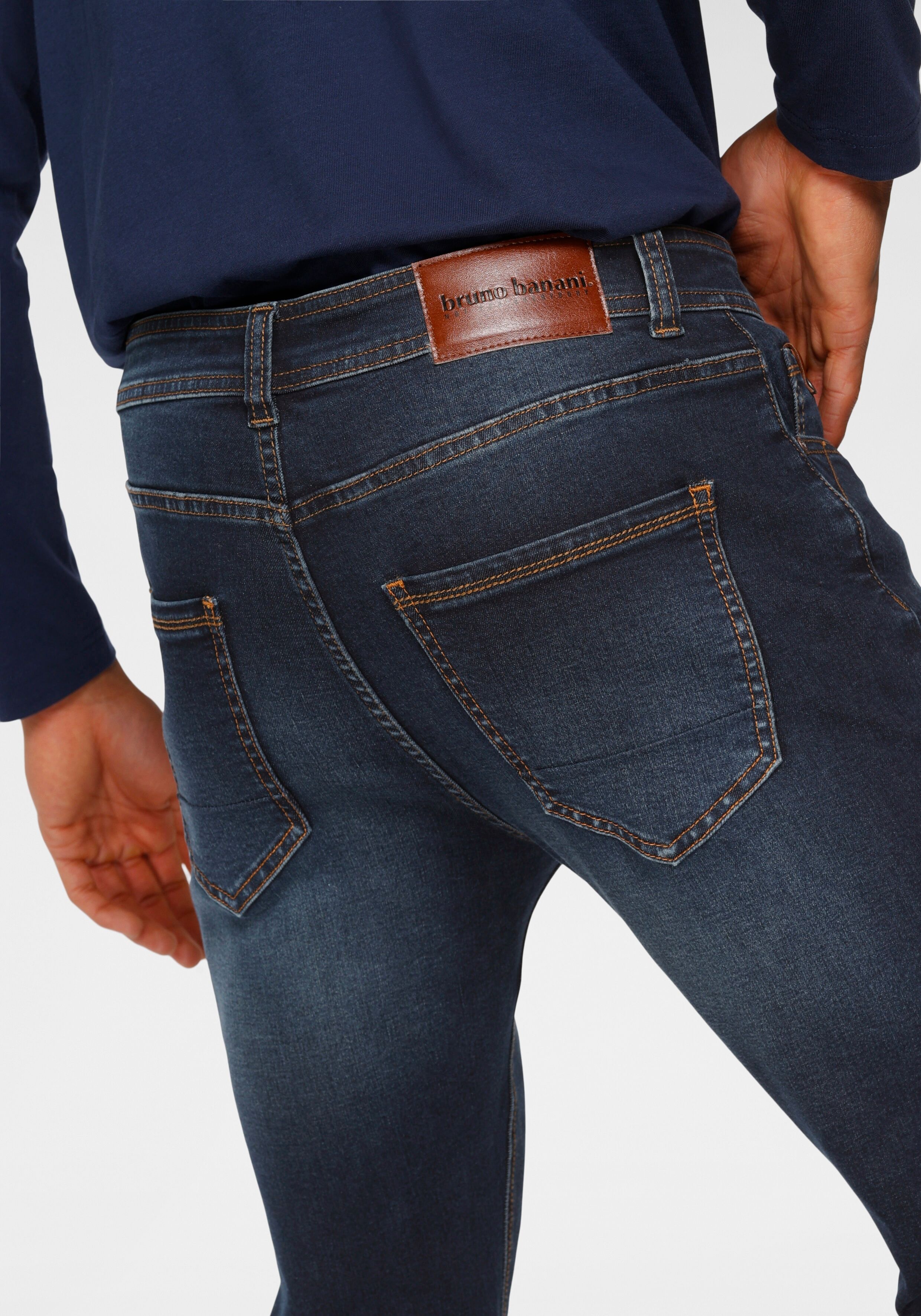 Slim-fit-Jeans BRUNO BANANI "Grady", Herren, Gr. 38, Länge 32, blau (dunkelblau), Obermaterial: 70% Baumwolle, 28% Polyester, 2% Elasthan, unifarben, schmal lang, Jeans Slim-fit-Jeans, schmale Beinweite, niedrige Leibhöhe, figurbetonte Silhouette dunkelbl