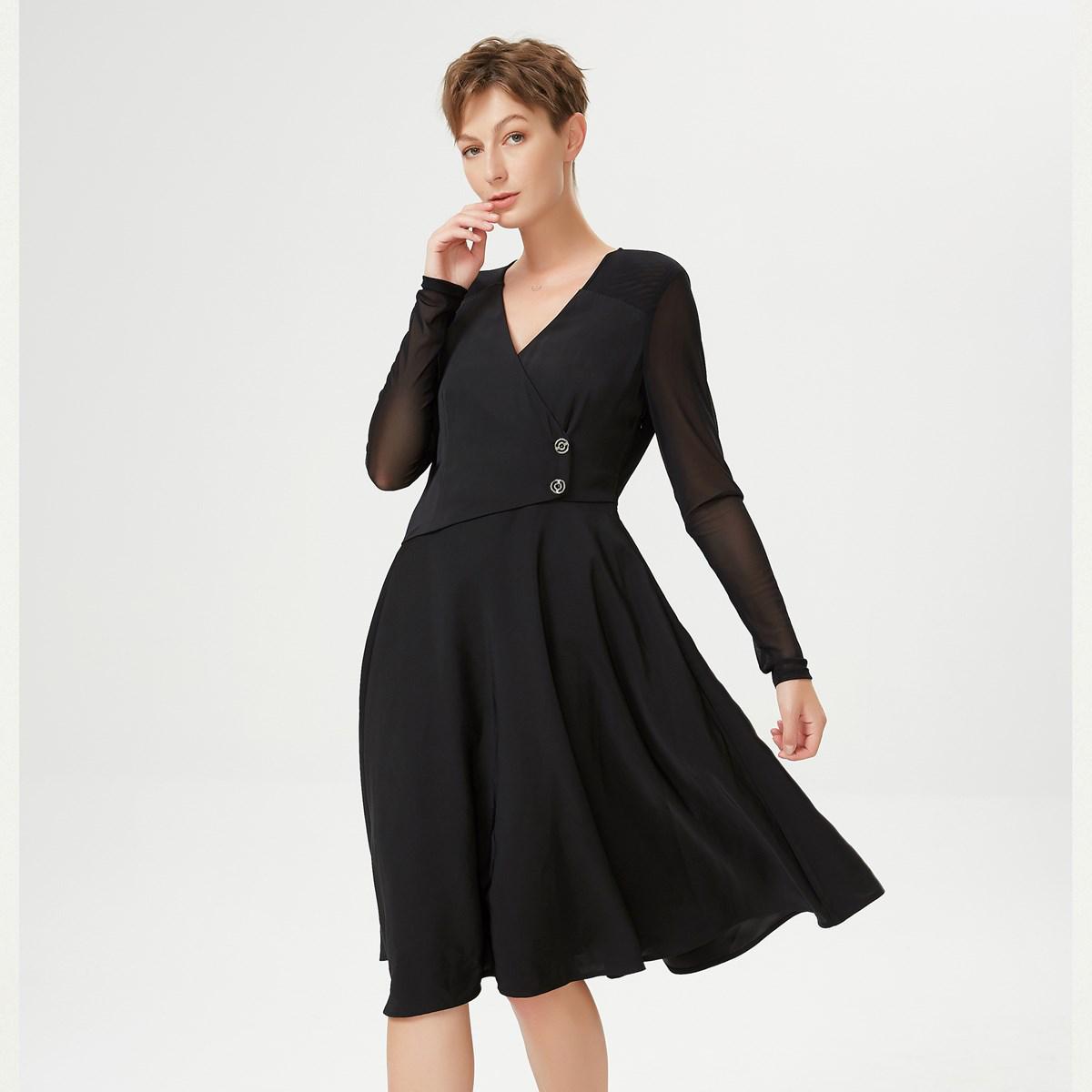 Skater Cross-Heart Dress en stretch tule mouwen