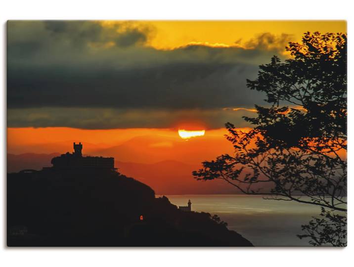 Leinwandbild ARTLAND Sonnenuntergang San Sebastian Donostia , orange (farbe bild(er): orange), B:90cm H:60cm, Bilder, Leinwandbild, auf Holzrahmen gespannt