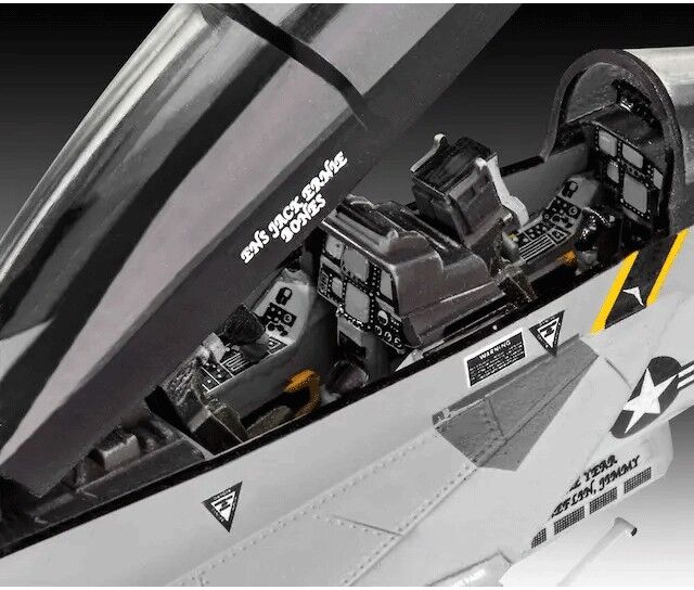 Maquette Boeing F/A-18F Super Hornet Avion de combat Level 4 échelle 1:72 - Revell