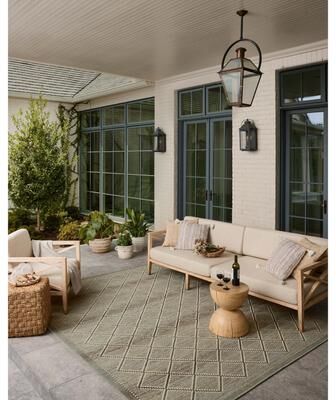 Alexander Home Saoirse Indoor/Outdoor Area Rug
