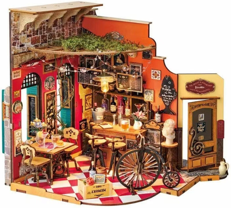 Miniature 3D DIY Cheers Bar & Dining - Rolife