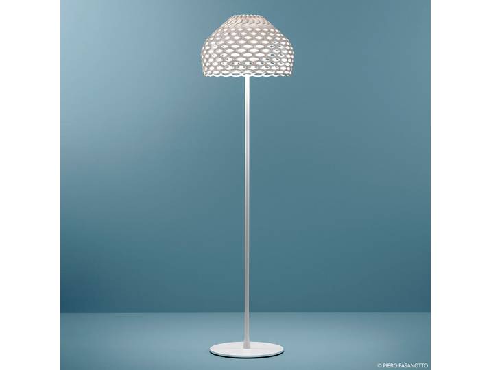 Tatou F Stehleuchte Weiß - Flos - Wohnzimmer - Design - Metall - Mit Schirm