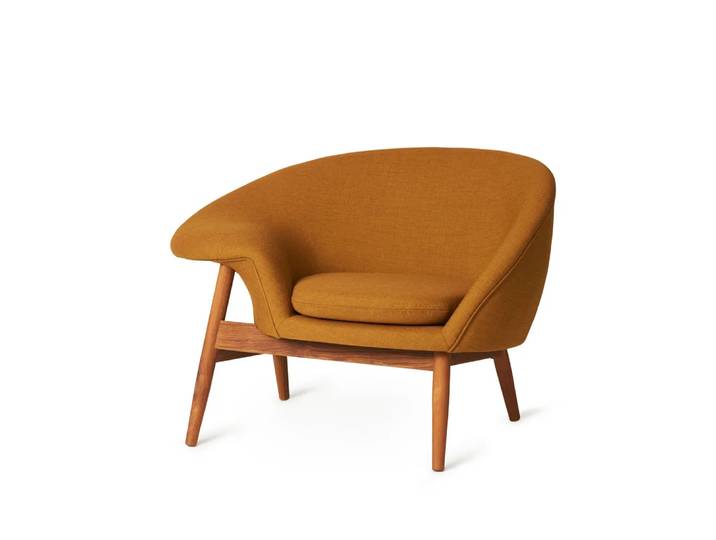 Warm Nordic Fried Egg Fauteuil stof canvas 424 dark ochre, geoliede teakhouten poten