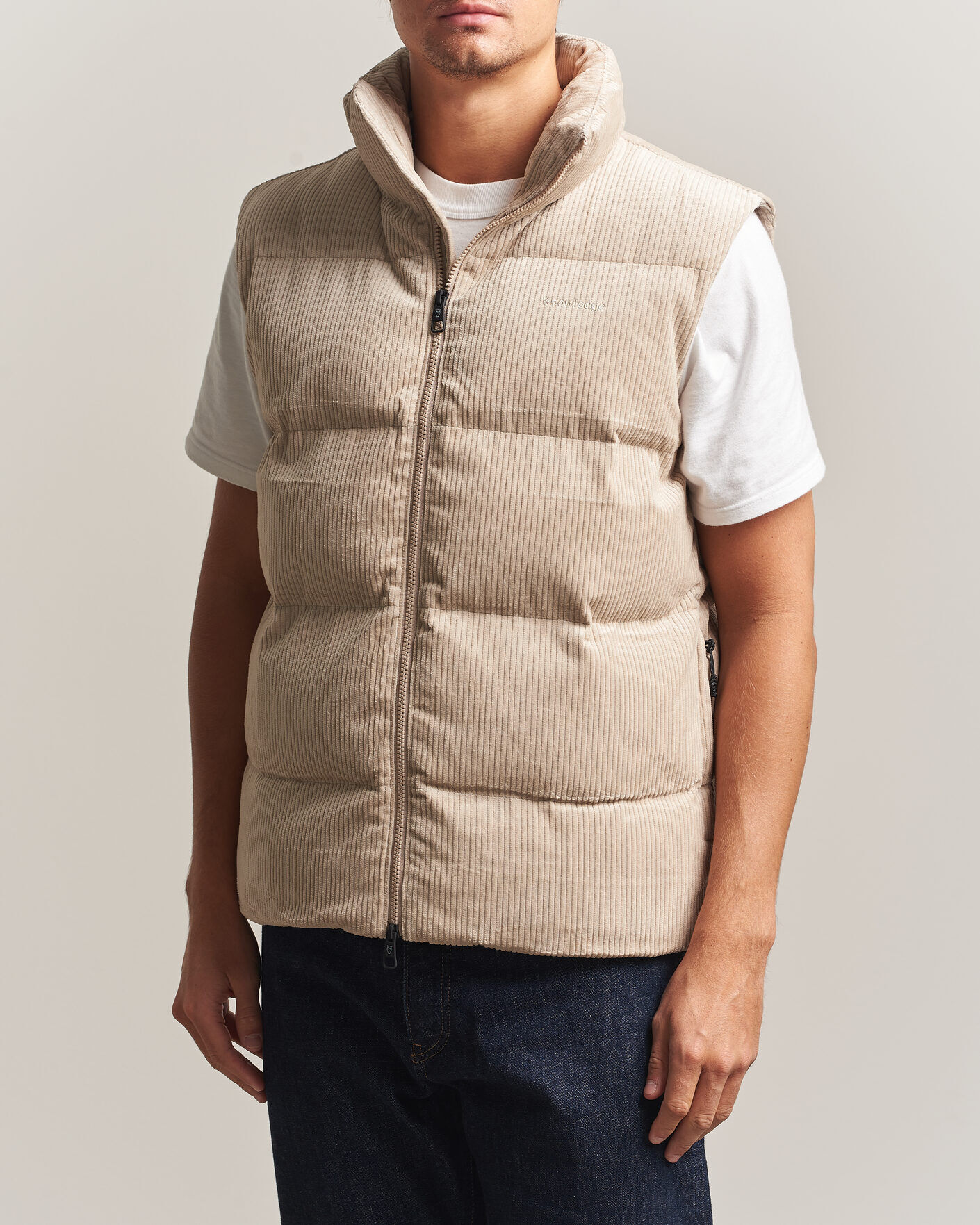 KnowledgeCotton Apparel Corduroy Puffer Vest Light Feather Grey men M Grå