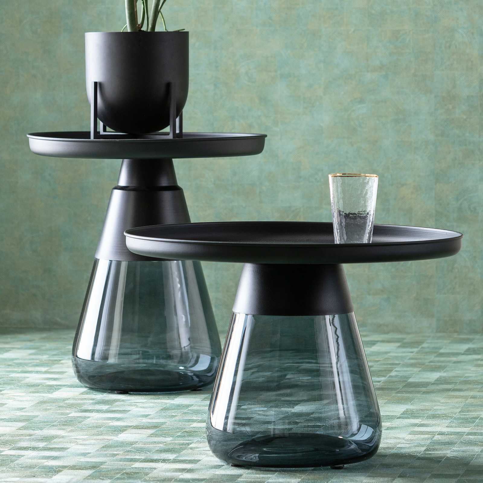 home24 Bijzettafel Bottiglia Grijs/Zwart/Grijs - Ø 50 cm
