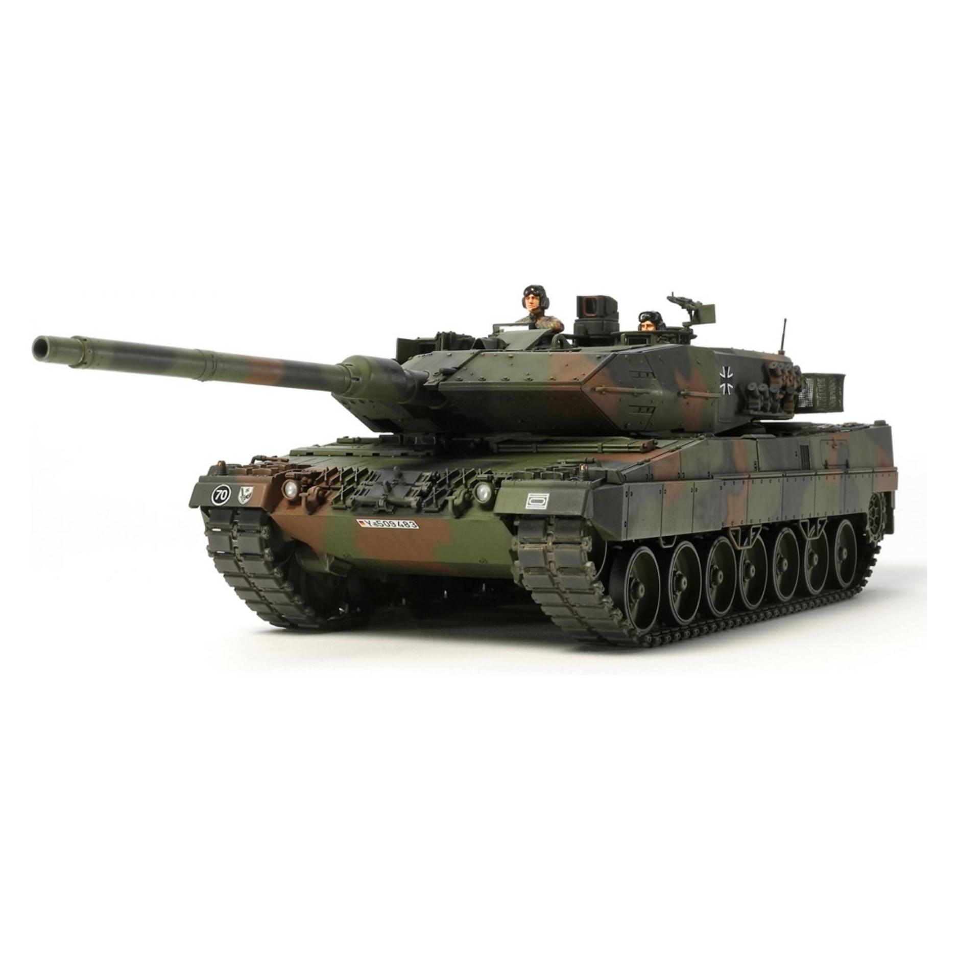Tamiya Leopard 2 A6 Main Battle Tank (TAM 35271)