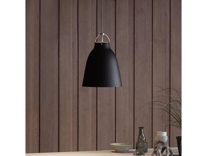 Caravaggio™ P2 hanglamp matzwart - FRITZ HANSEN Caravaggio P2 - Woonkamer - Designer - Metaal - 1 lamp