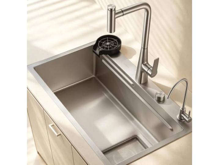 Einbecken-Spülbecken aus 304er Edelstahl for die Küche, z mit Prägung Ausgestattet mit Abfluss, Siphon, Schneidebrett und Abtropfgestell, einfach zu montieren(B88/48/cm/34.7/19/in)