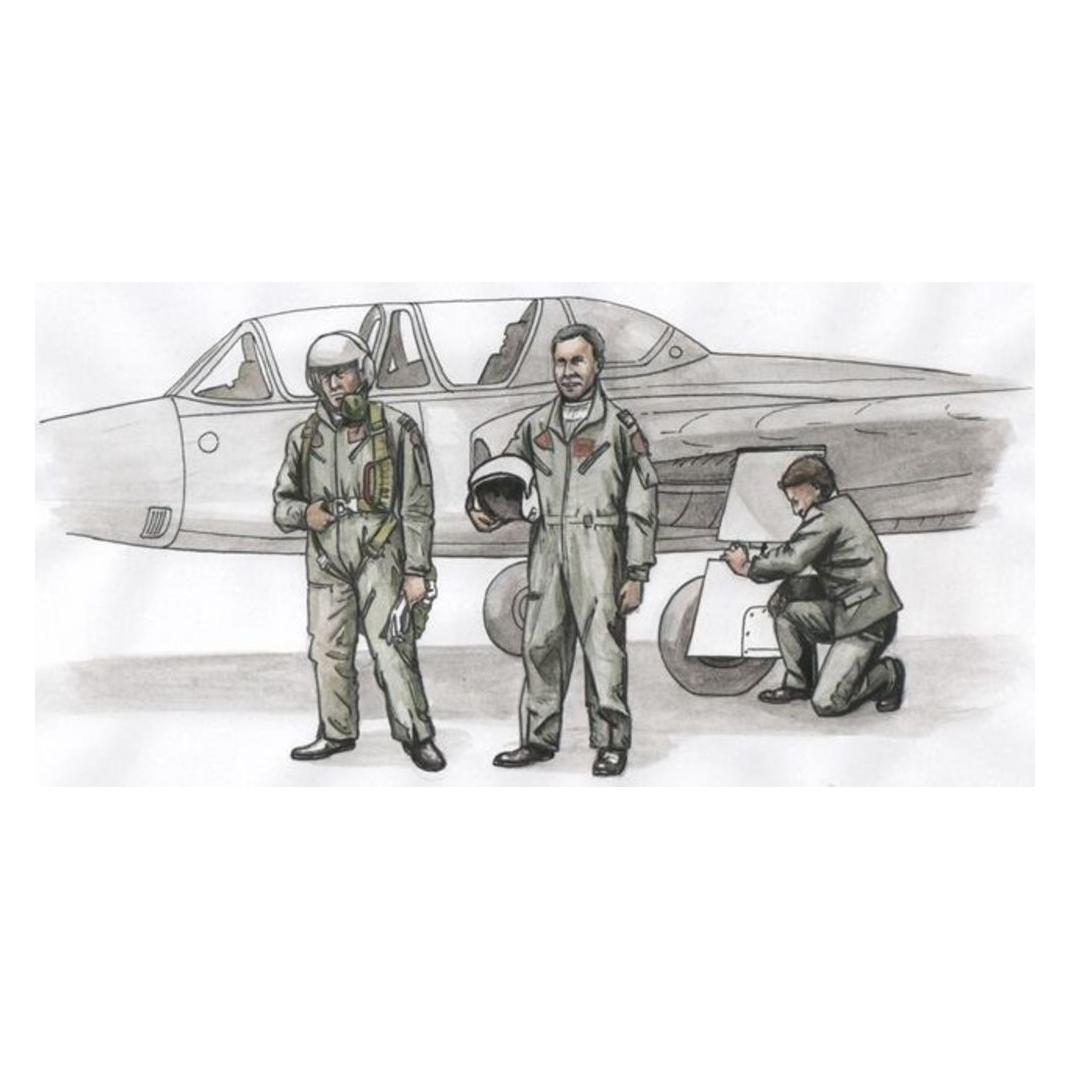CMK Two Fouga Magister Pilots and a.Mechanic for Special Hobby kit (3 fig) (129-F72306)