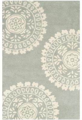 SAFAVIEH Handmade Bella Onie Modern Floral Wool Rug
