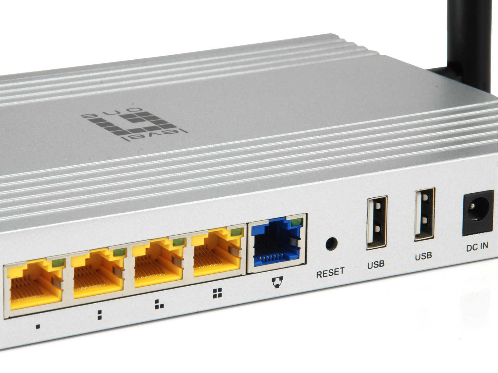 Level One WAP-8021 DualBand WLAN Access Point 1.2Gbit 802.11 a/b/g/n/ac